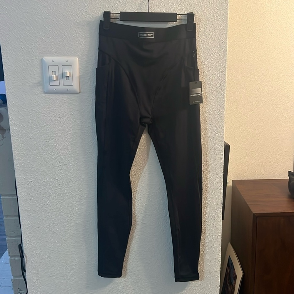 Black Yoga Pants